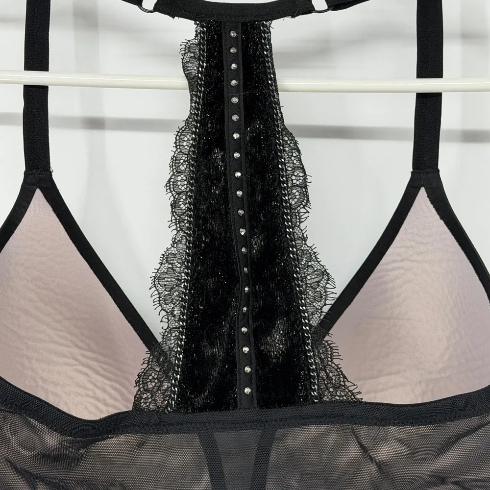 Victoria's Secret Very Sexy‎ Lightly Lined Plunge Front Close Bra Black 34DDD